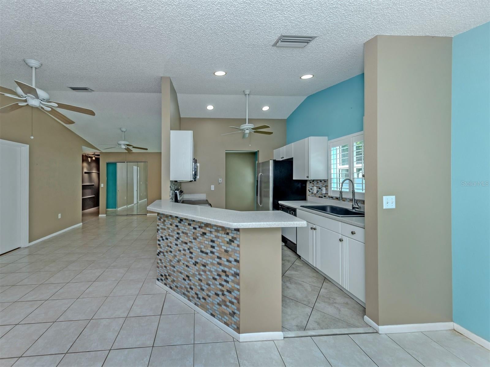 Search Properties for Sale 4 621 MARCUS STREET 41