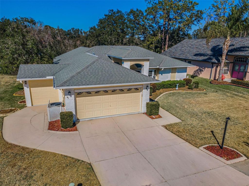 Photo of 9625 Oakwood Hills Court, New Port Richey, FL 34655 (MLS # W7882676)