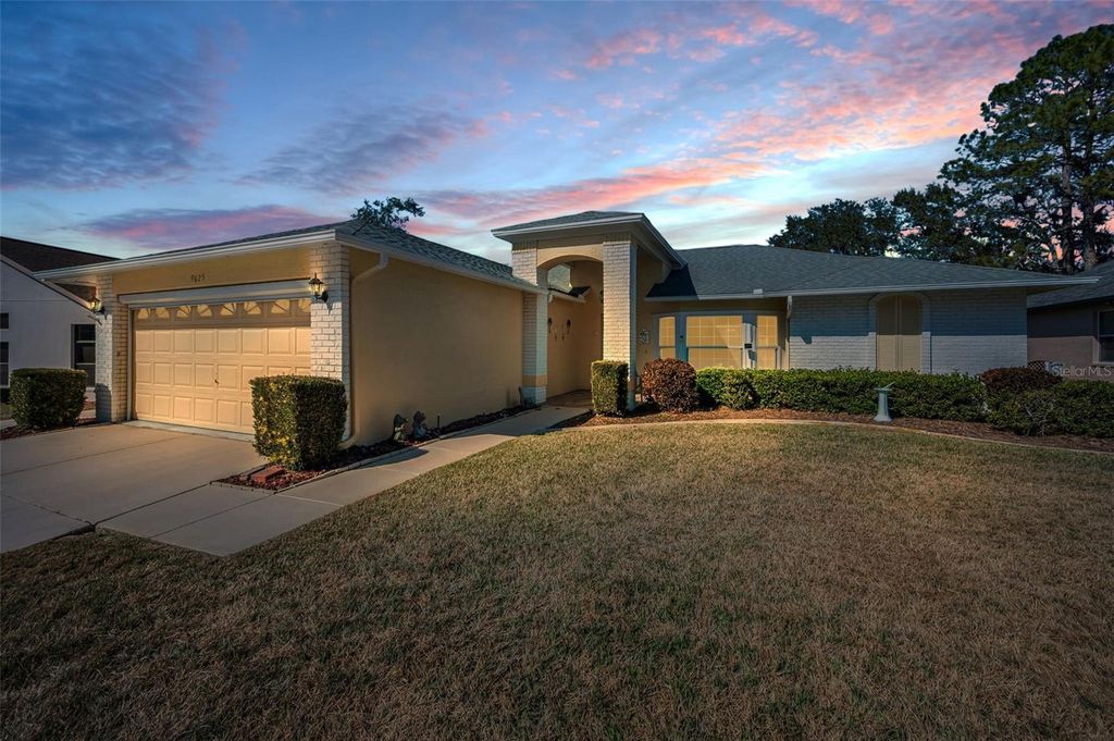 Photo of 9625 Oakwood Hills Court, New Port Richey, FL 34655 (MLS # W7882676)