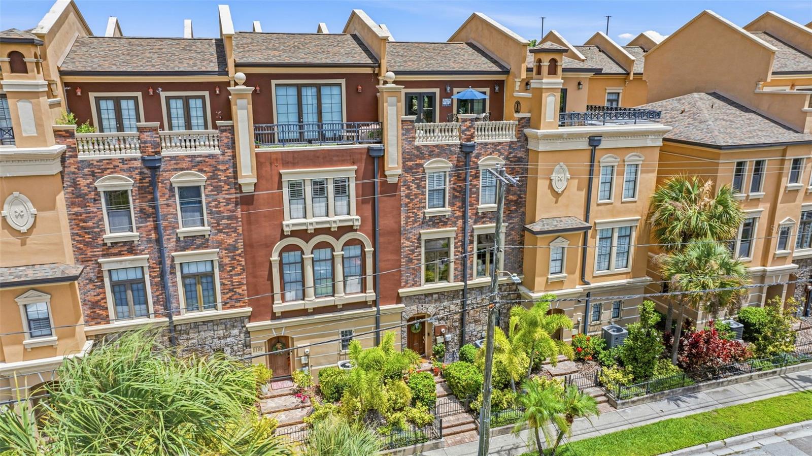 BROWNSTONES OF SOHO - Residential