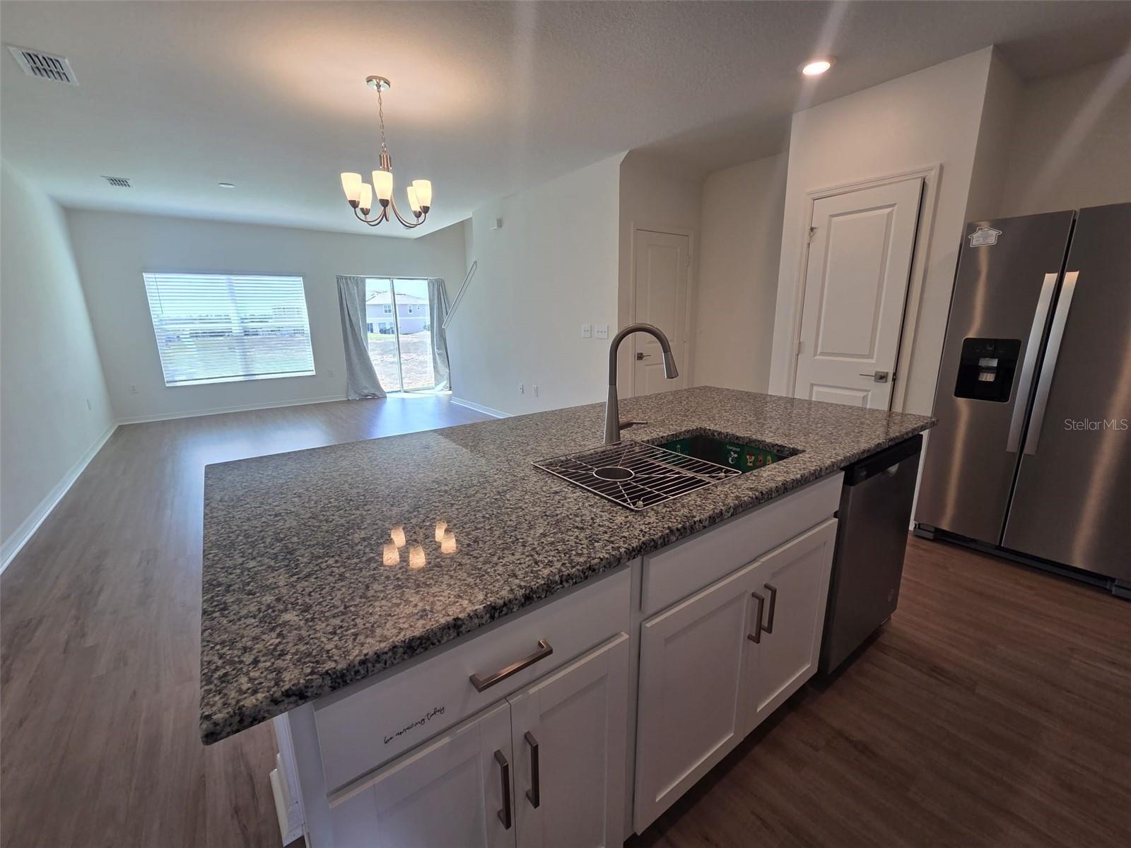 MIRABELLA PH 2 - Residential Lease