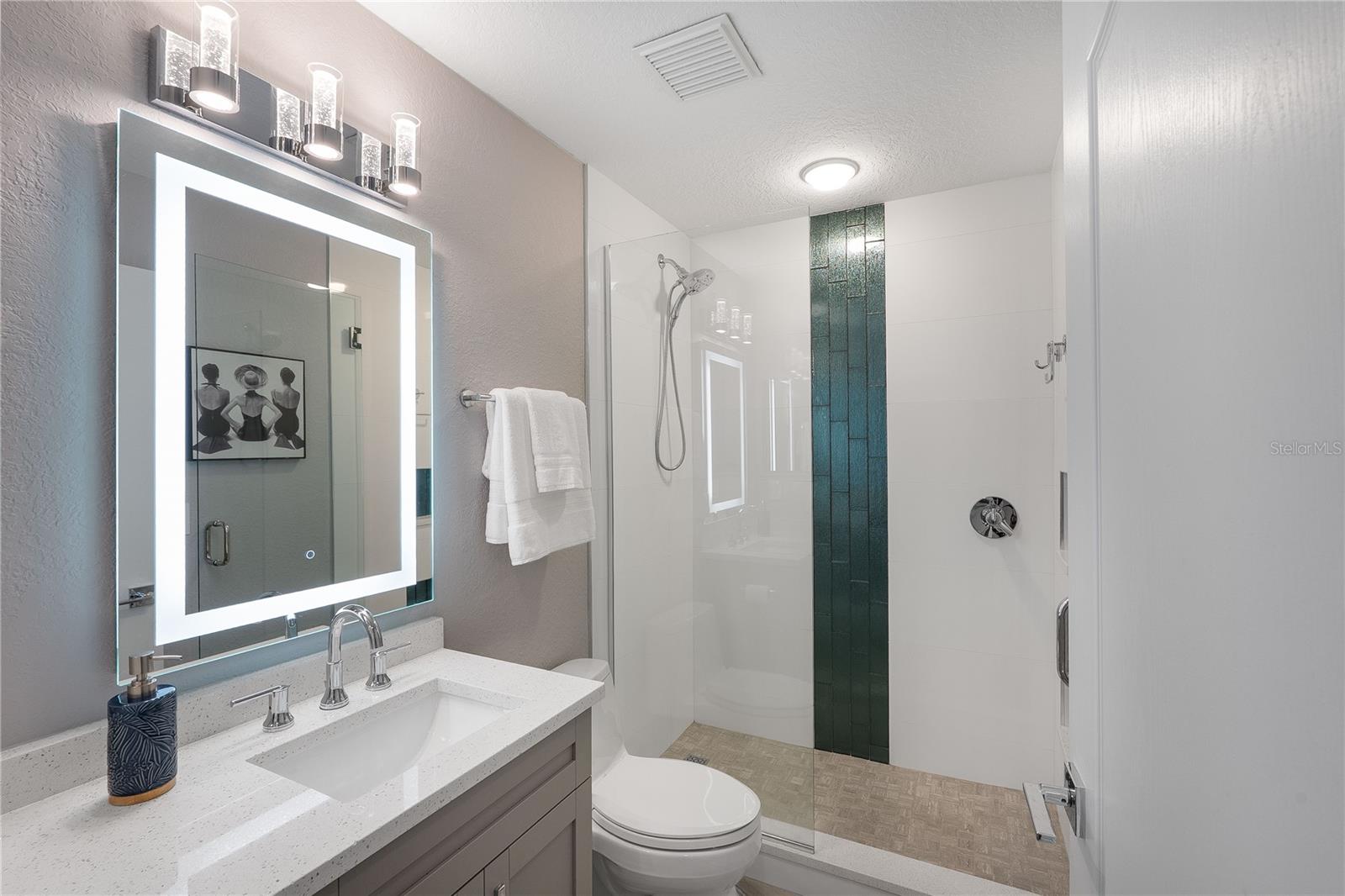 THE WATERFRONT ON VENICE ISLND - Residential