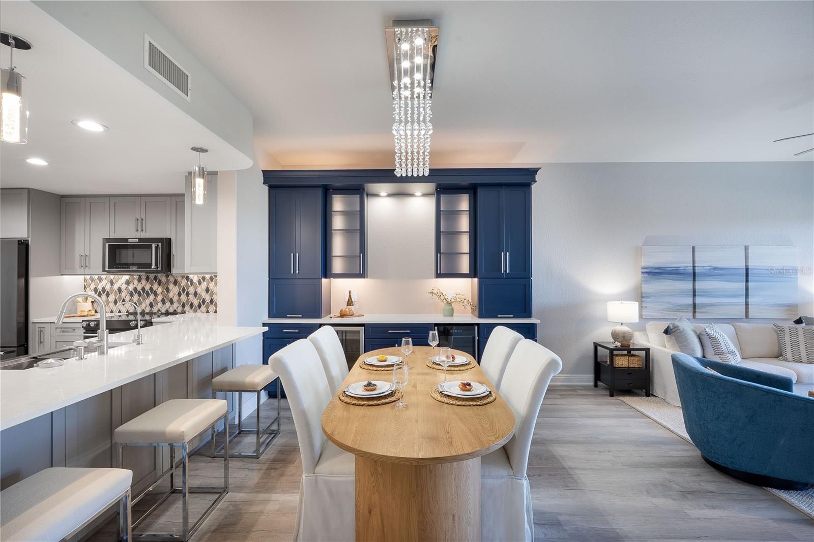 THE WATERFRONT ON VENICE ISLND - Residential