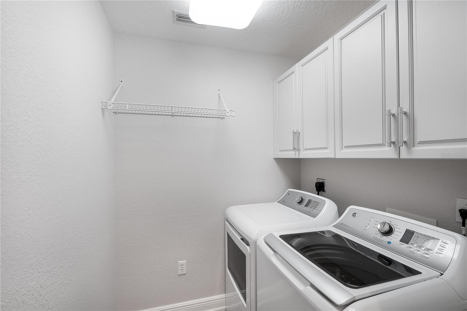 THE WATERFRONT ON VENICE ISLND - Residential