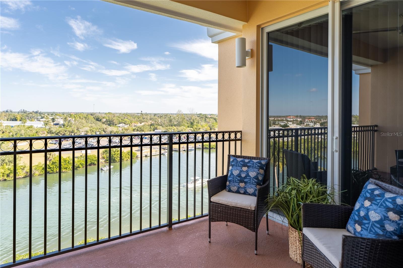 THE WATERFRONT ON VENICE ISLND - Residential