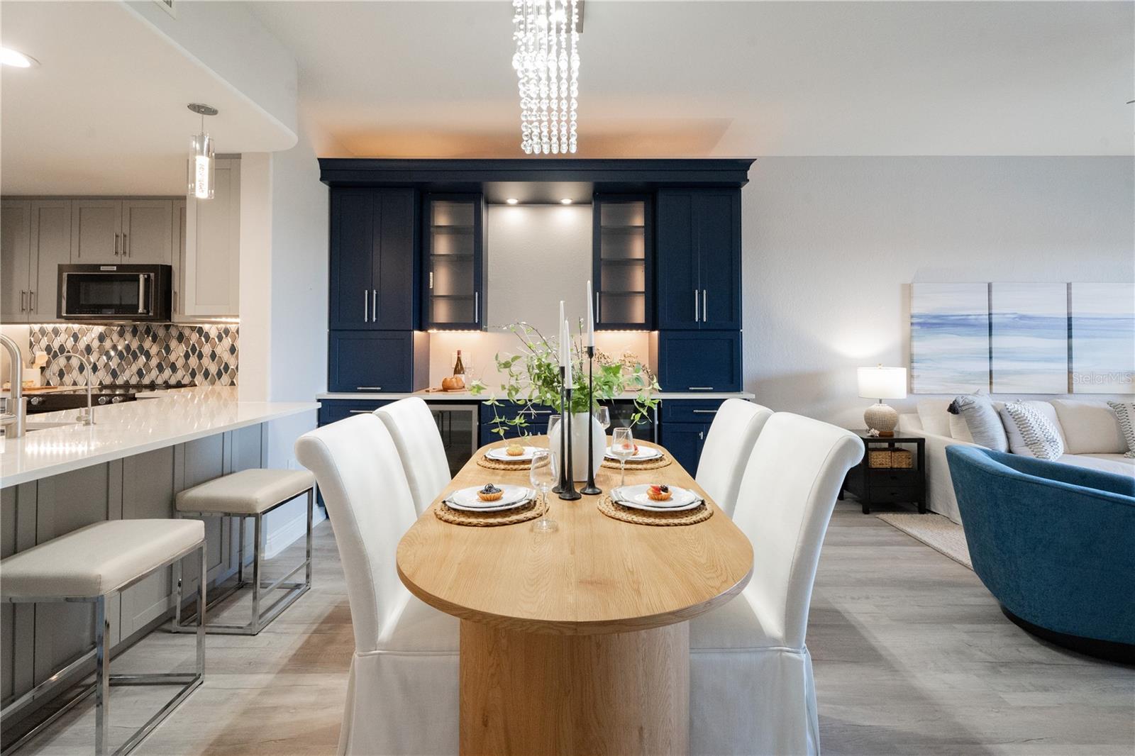 THE WATERFRONT ON VENICE ISLND - Residential