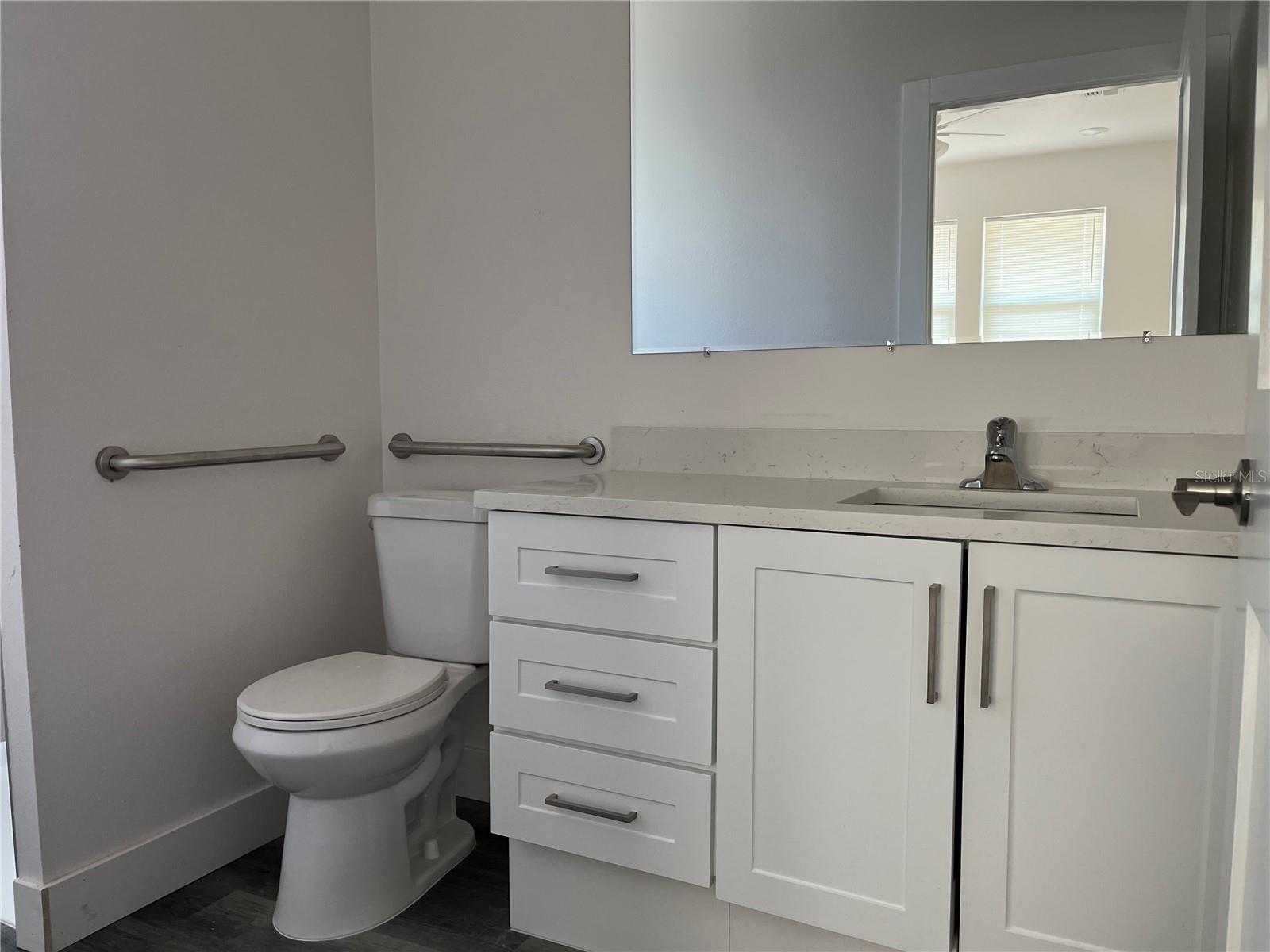 BANZA BANZA - Residential Lease