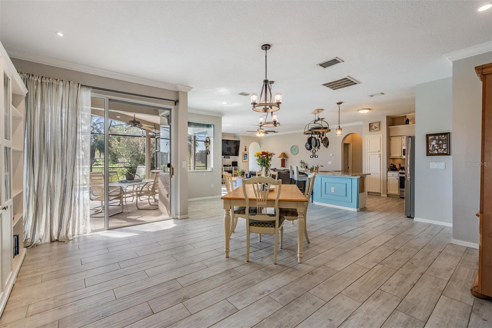 ST ANDREWS AT THE EAGLES UN 2 - Residential