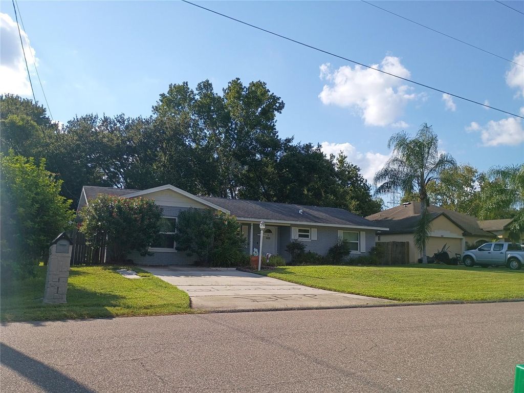 Photo of 262 Clara Vista Street, Debary, FL 32713 (MLS # S5135075)