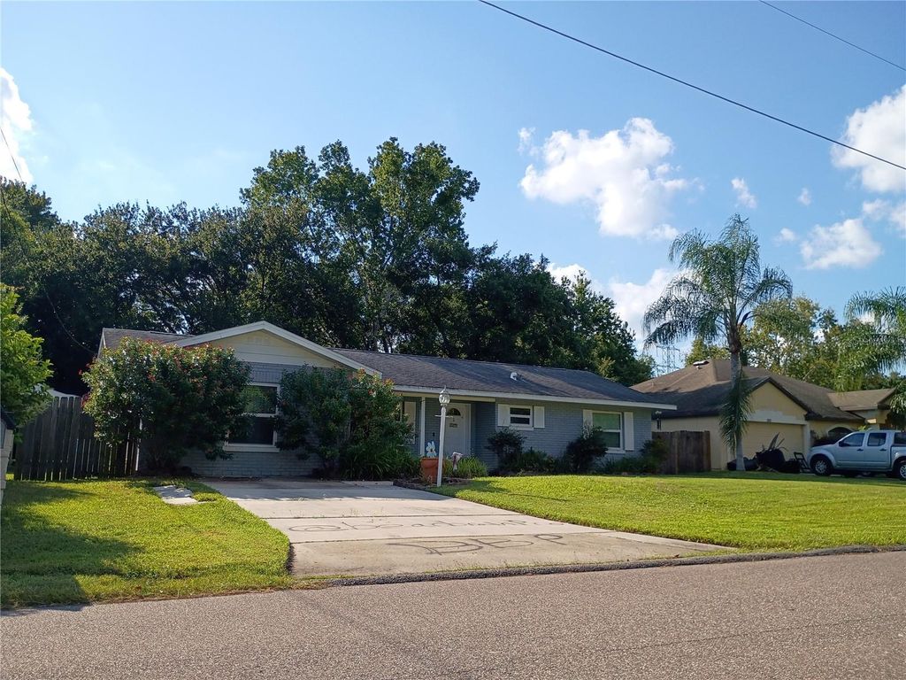 Photo of 262 Clara Vista Street, Debary, FL 32713 (MLS # S5135075)