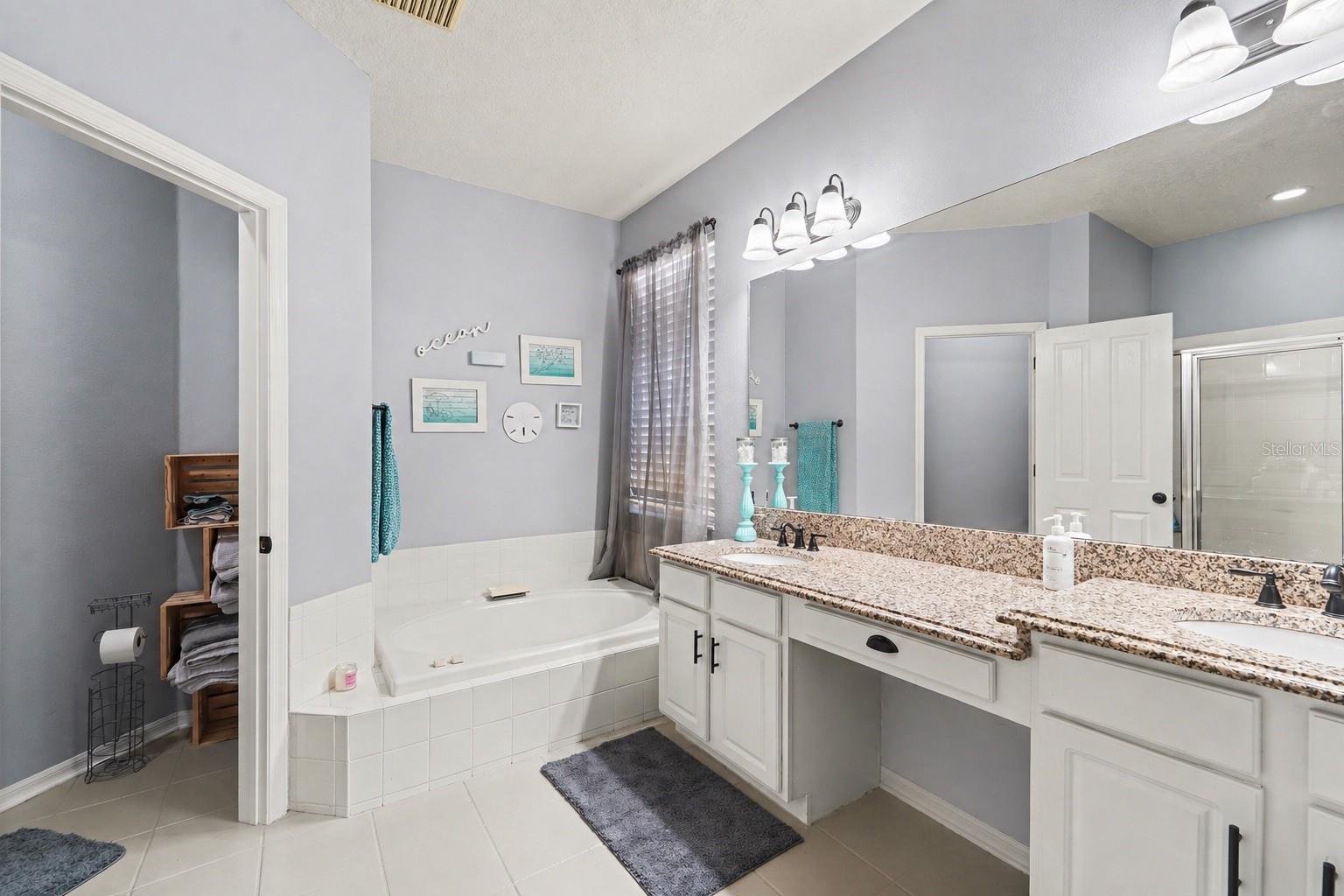 WYNDHAM LAKE SUB PH ONE - Residential