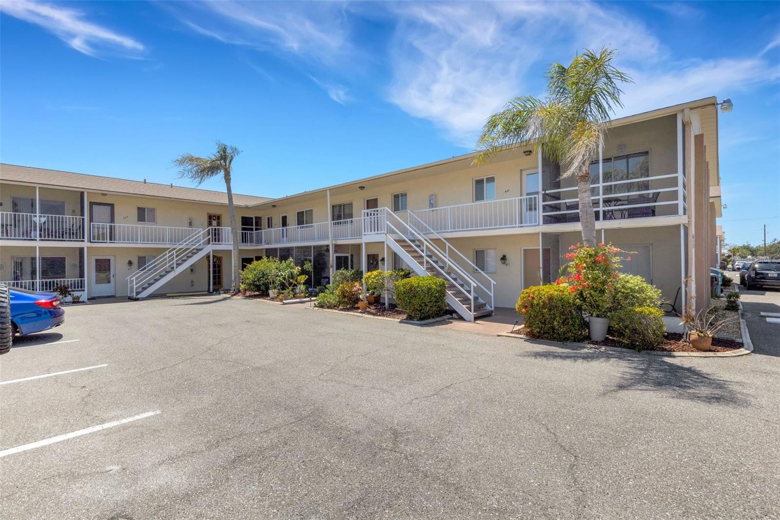 GULF BREEZE - Residential