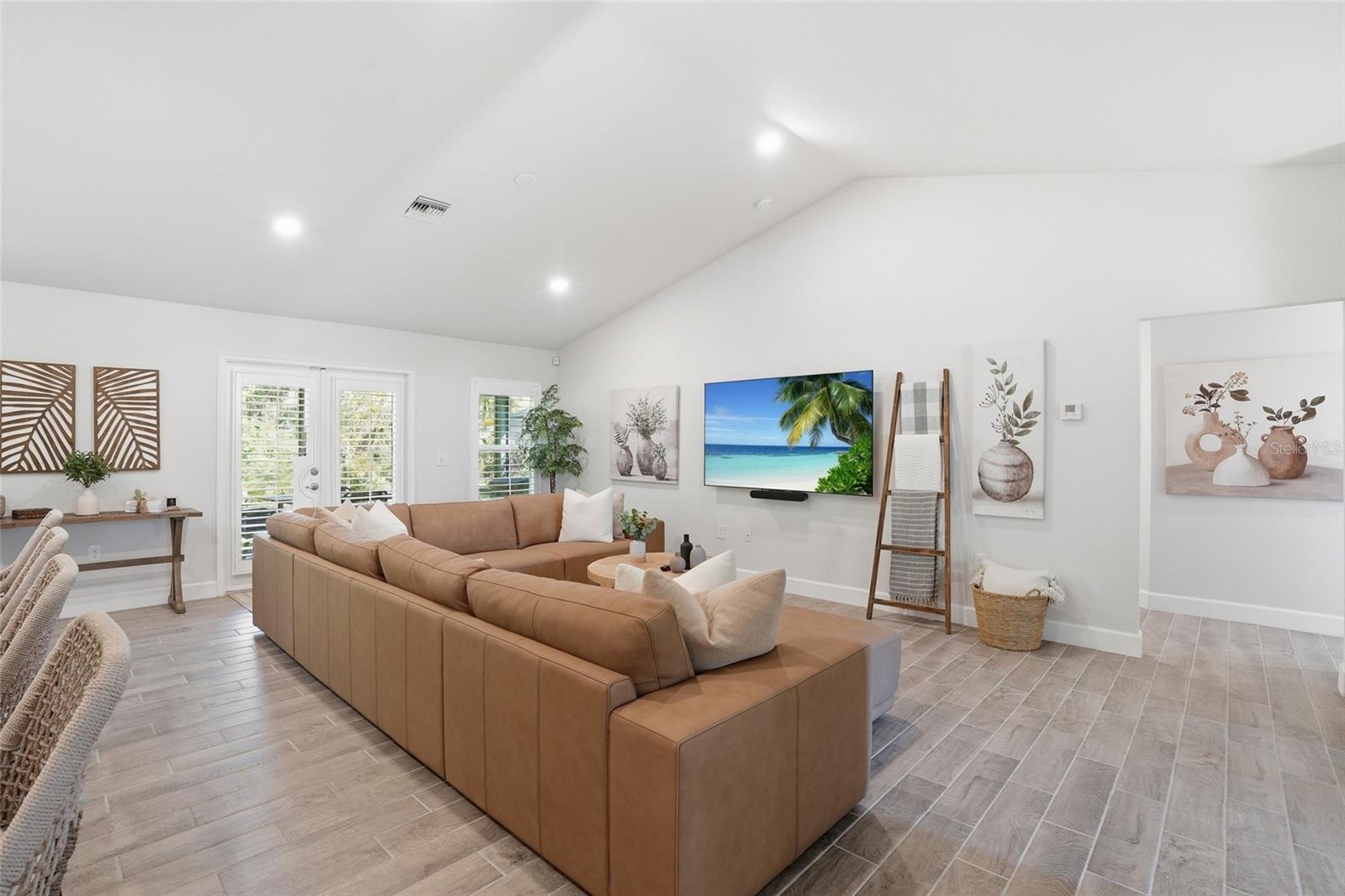 PUNTA GORDA ISLES SEC 20 - Residential