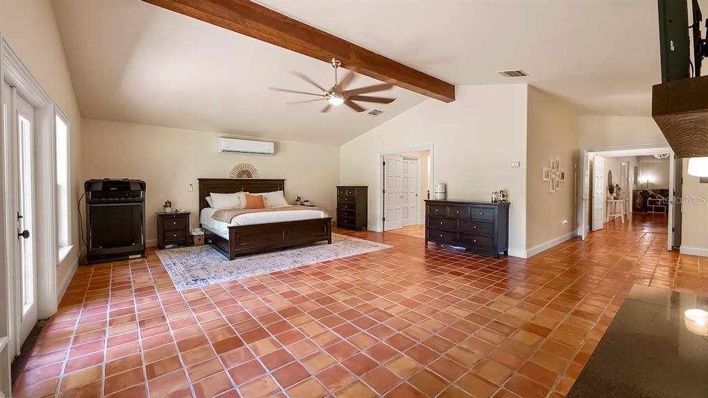 SANFORD FARMS - Residential