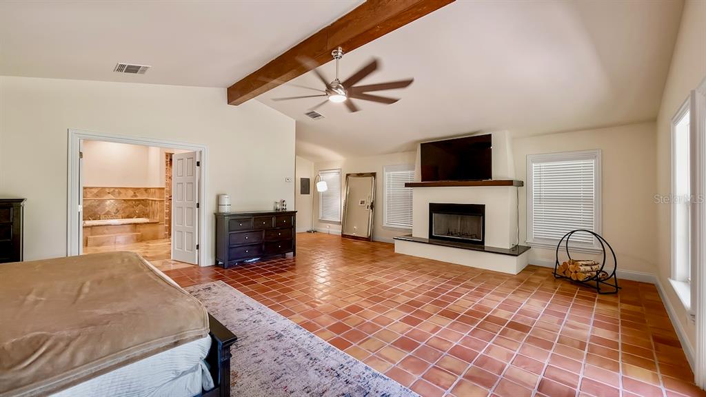 SANFORD FARMS - Residential