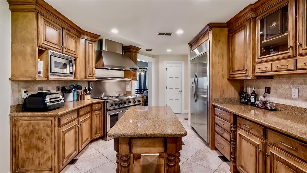 SANFORD FARMS - Residential