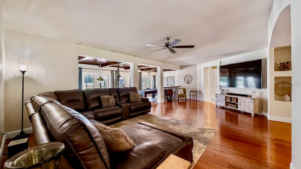 SANFORD FARMS - Residential