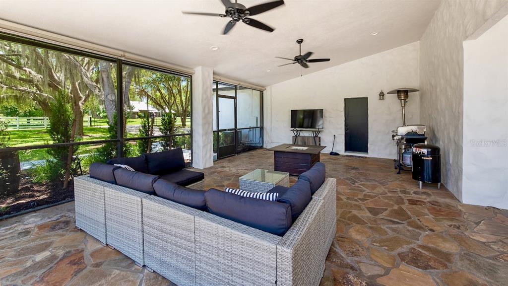 SANFORD FARMS - Residential