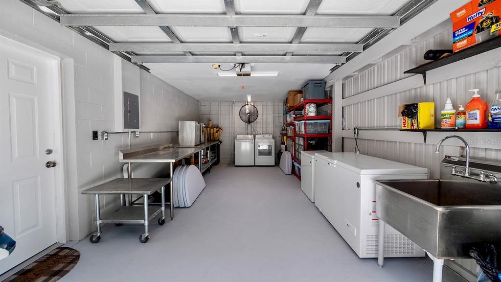 SANFORD FARMS - Residential