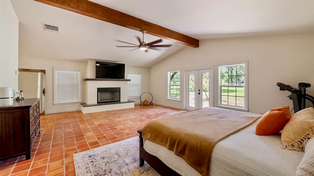 SANFORD FARMS - Residential