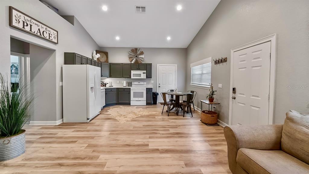 SANFORD FARMS - Residential