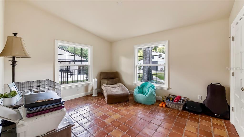 SANFORD FARMS - Residential