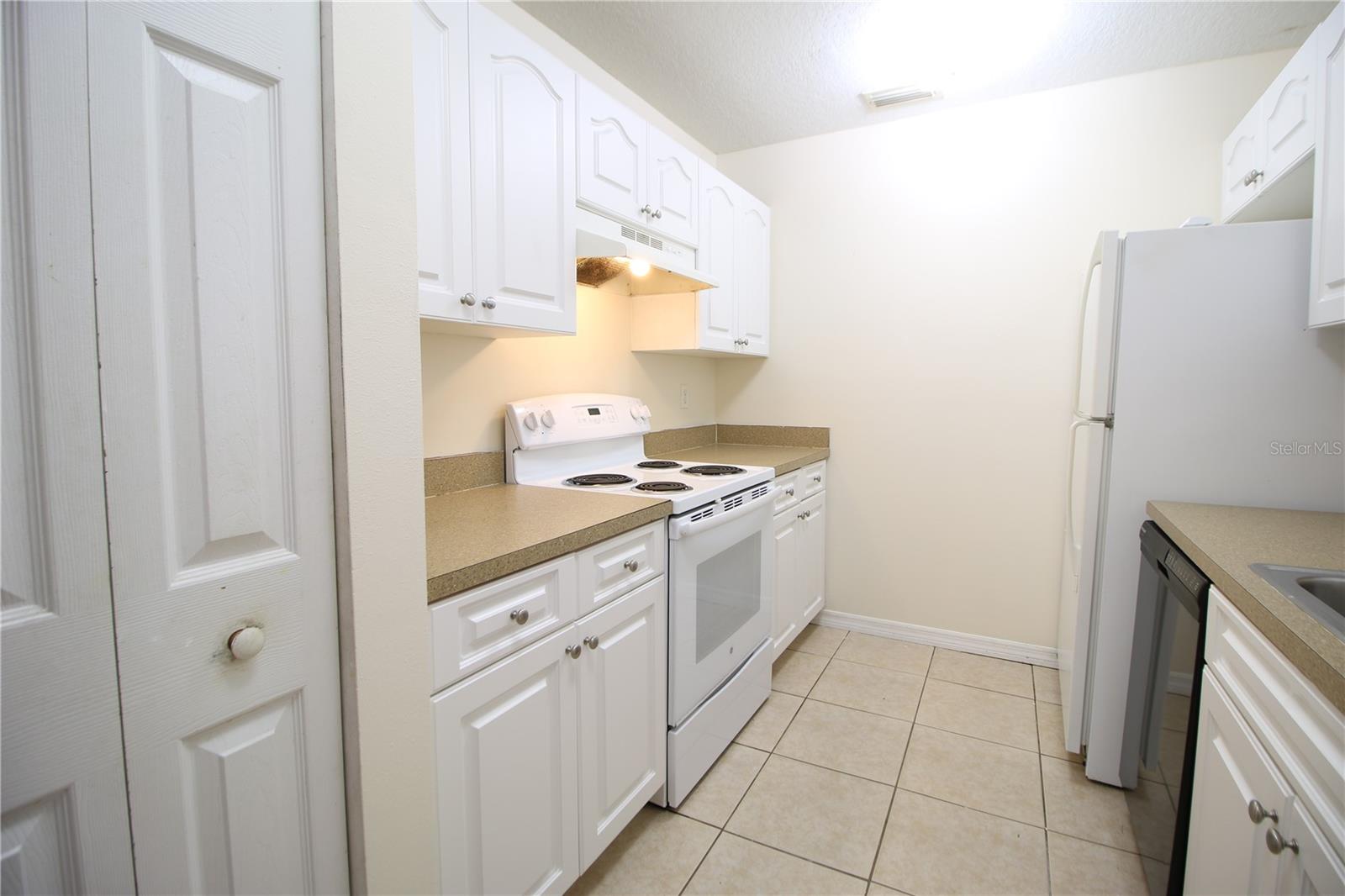 BUENA VISTA - Residential Lease