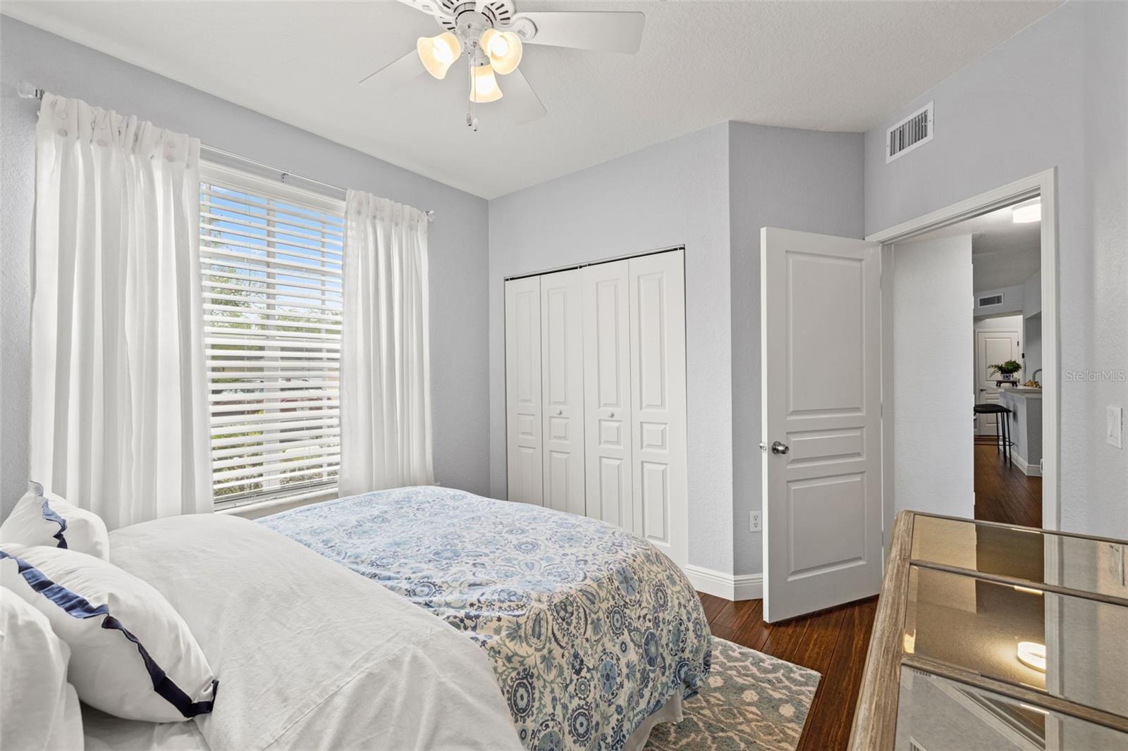 OXFORD PLACE AT TAMPA PALMS - Residential