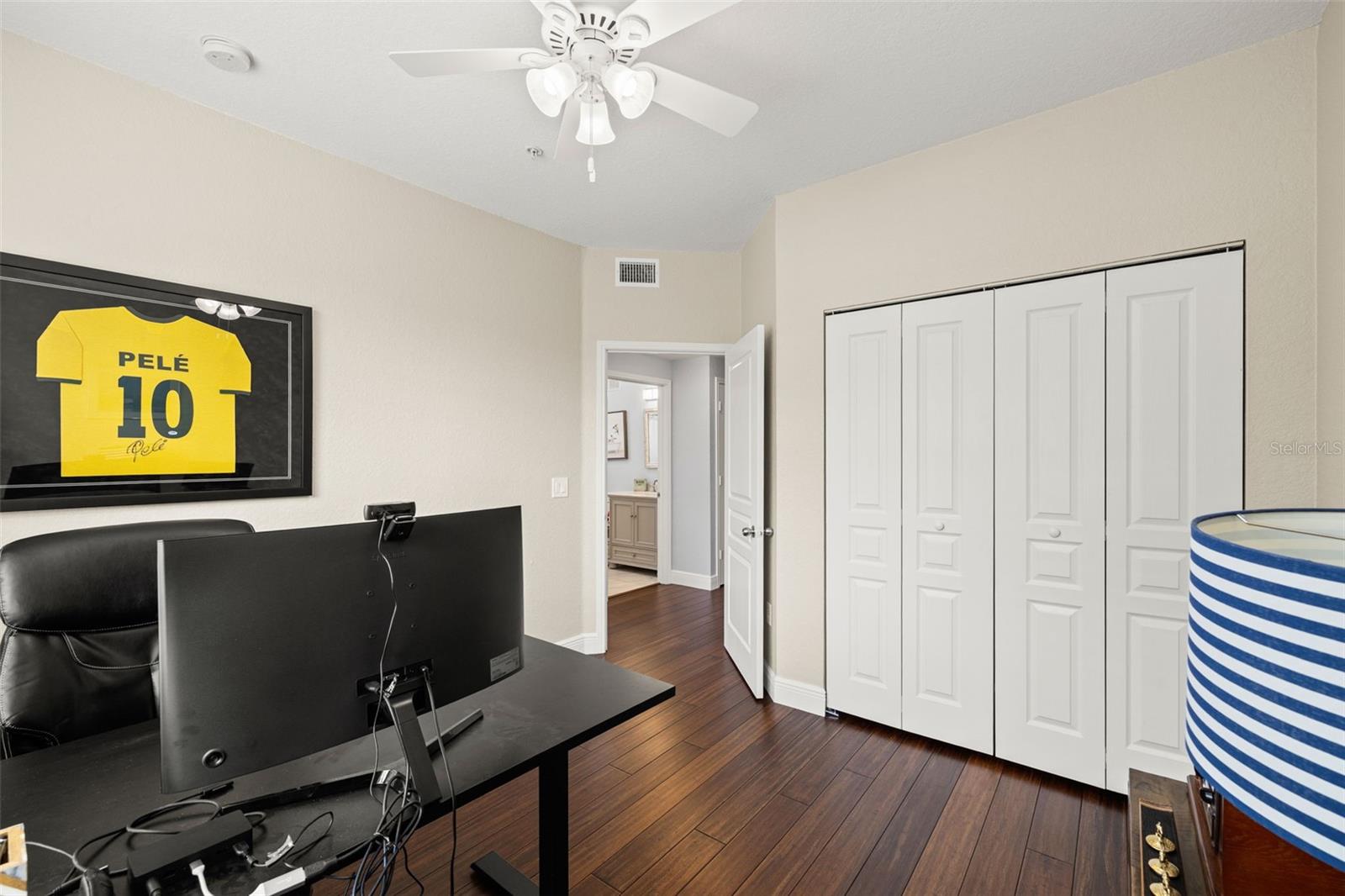 OXFORD PLACE AT TAMPA PALMS - Residential