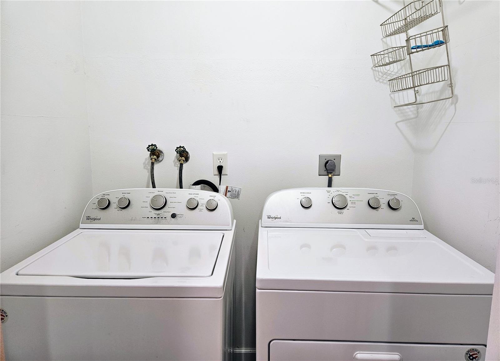 TERRACE PARK OF FIVE TOWNS - Residential