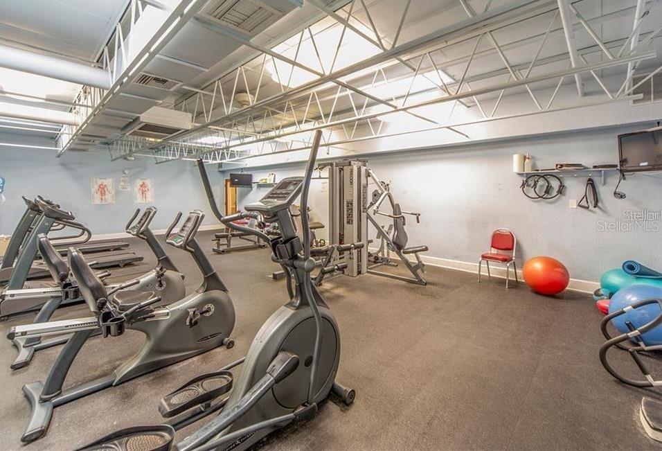 TERRACE PARK OF FIVE TOWNS - Residential