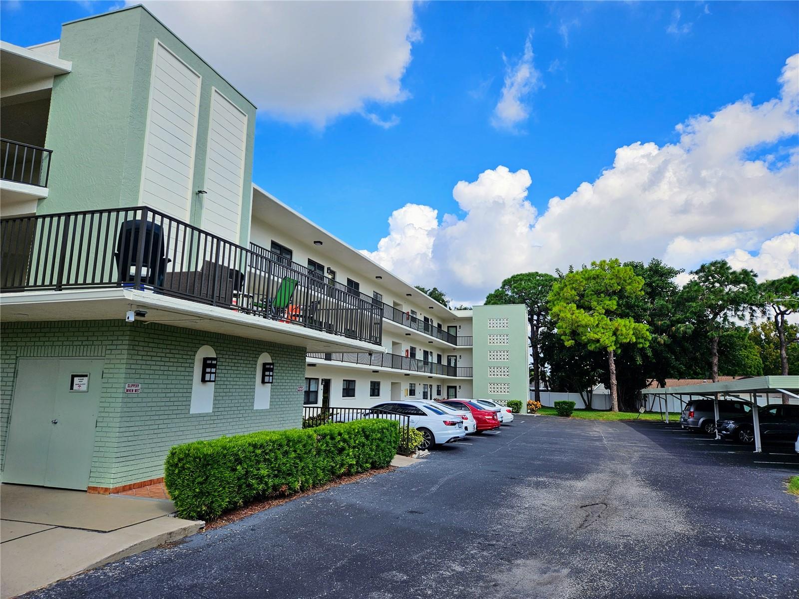 TERRACE PARK OF FIVE TOWNS - Residential