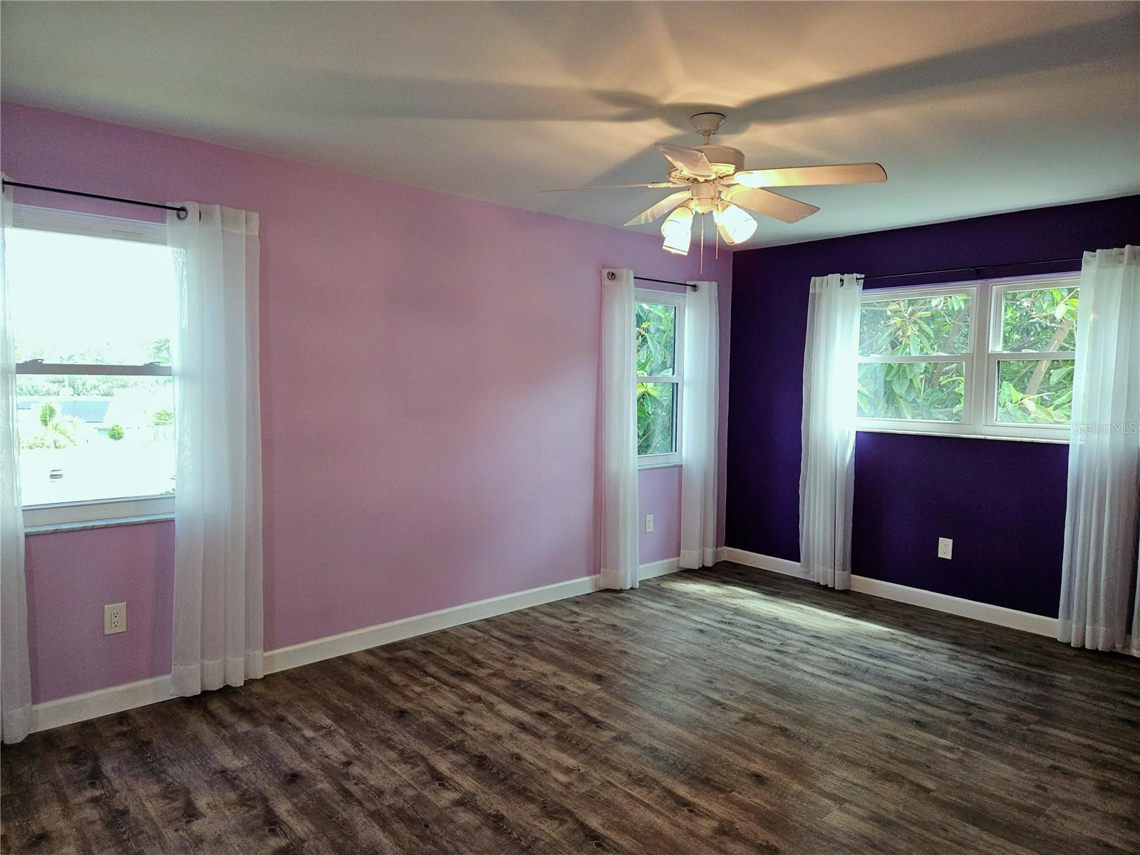 TERRACE PARK OF FIVE TOWNS - Residential