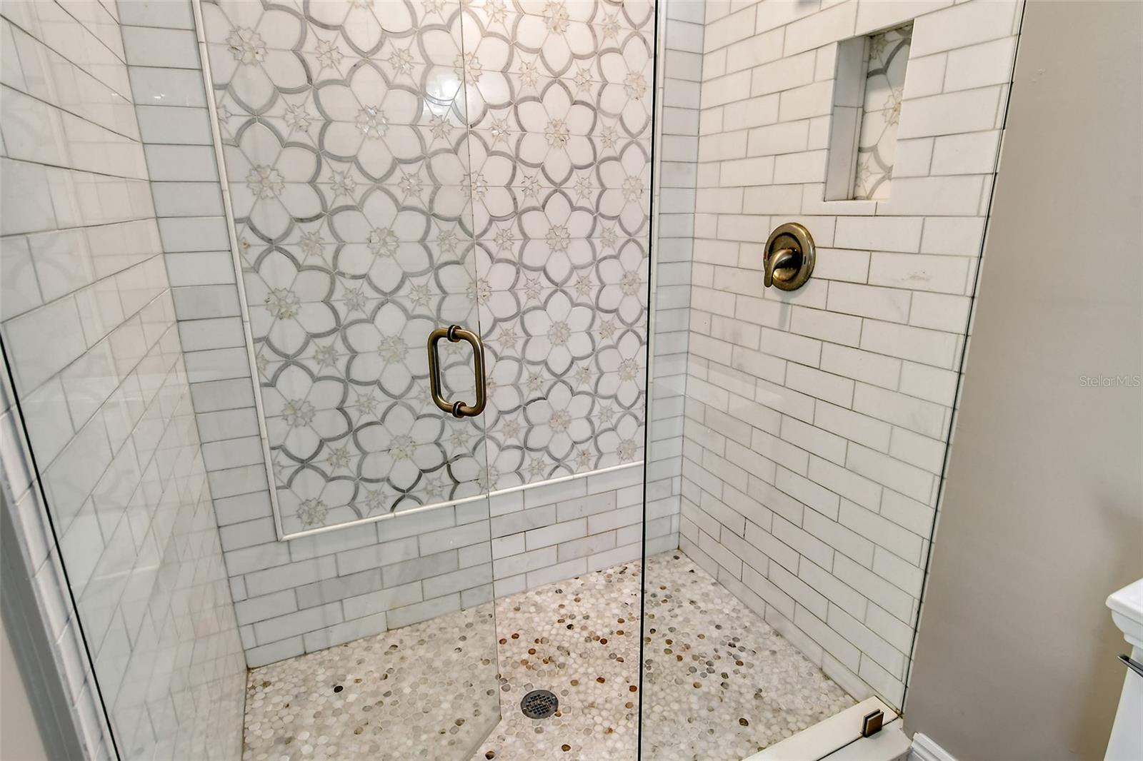 HARMONY SUB - Residential Lease