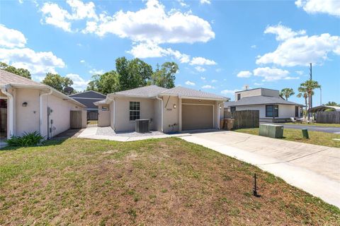 Tiny photo for 3620 NE 20th Place, Ocala, FL 34470 (MLS # OM725253)