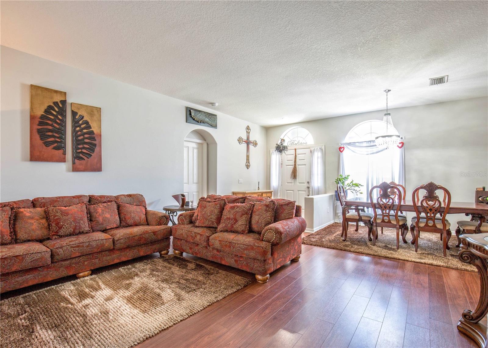 THOUSAND OAKS PH 06-9 - Residential