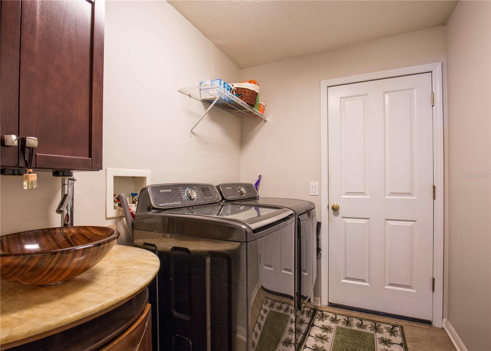 THOUSAND OAKS PH 06-9 - Residential