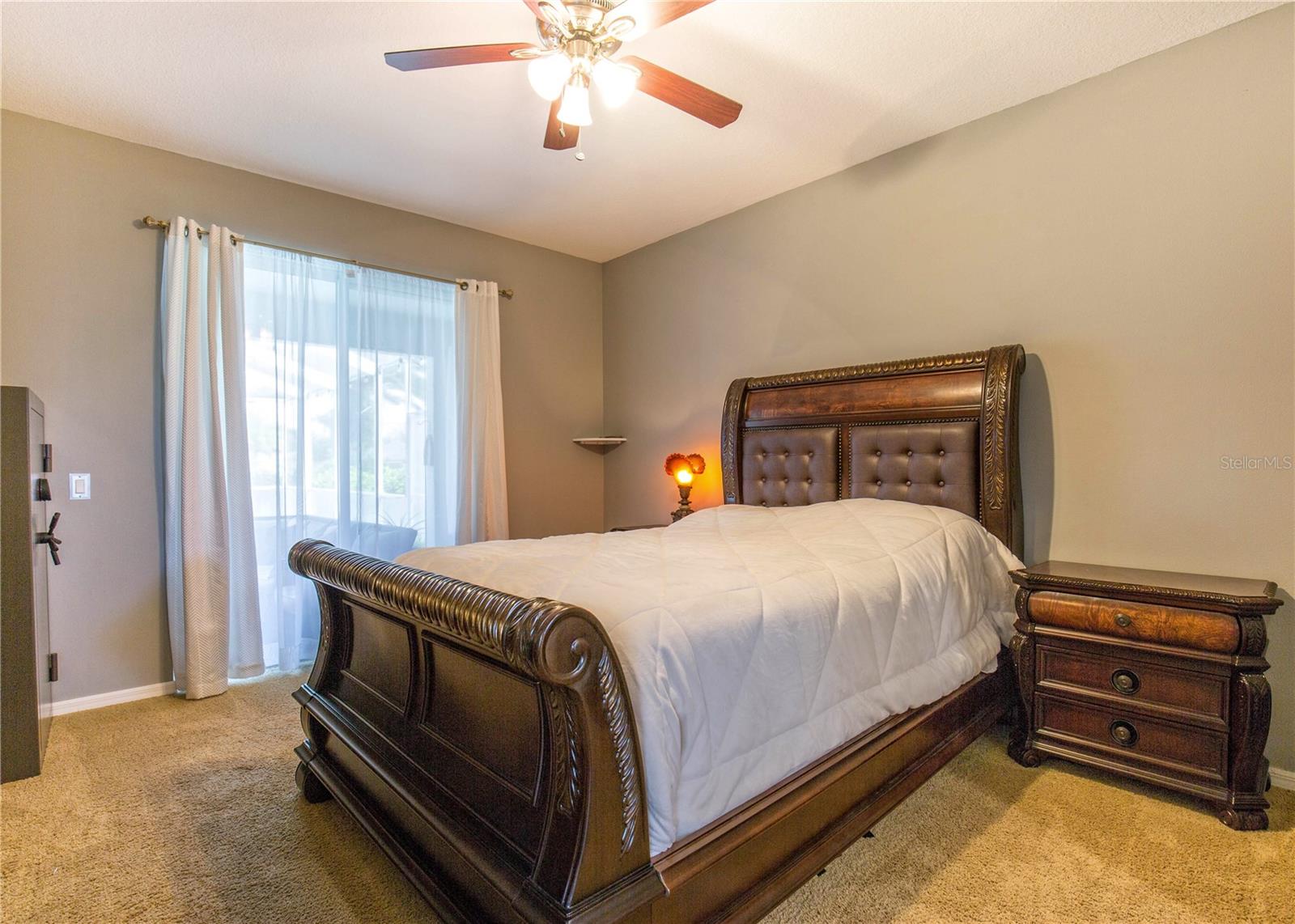 THOUSAND OAKS PH 06-9 - Residential