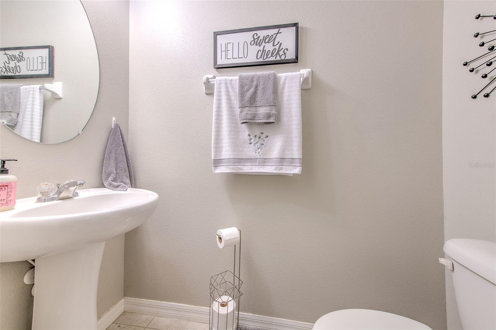 HAWKS POINT PH N TWNHMS - Residential