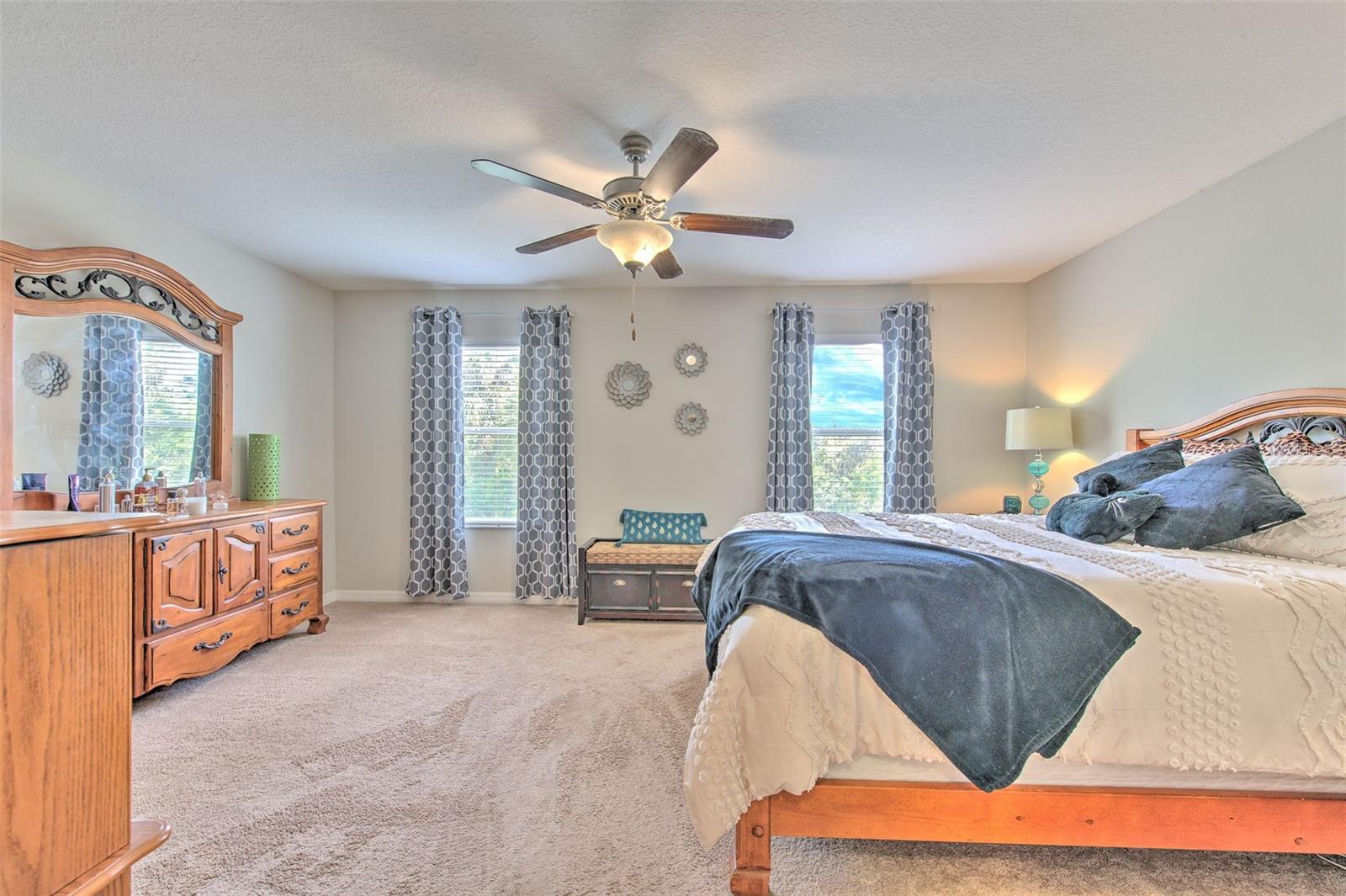 HAWKS POINT PH N TWNHMS - Residential