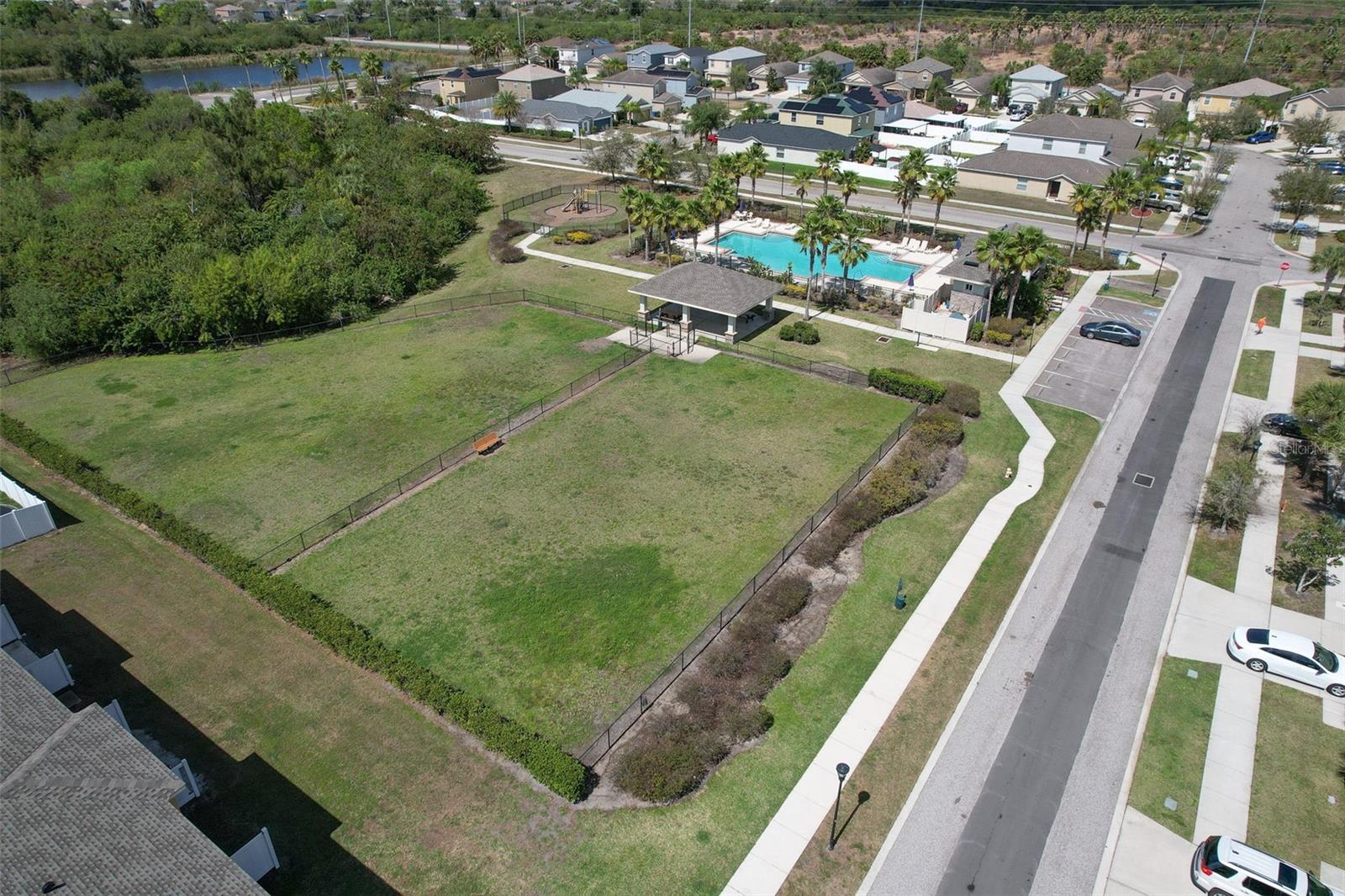 HAWKS POINT PH N TWNHMS - Residential