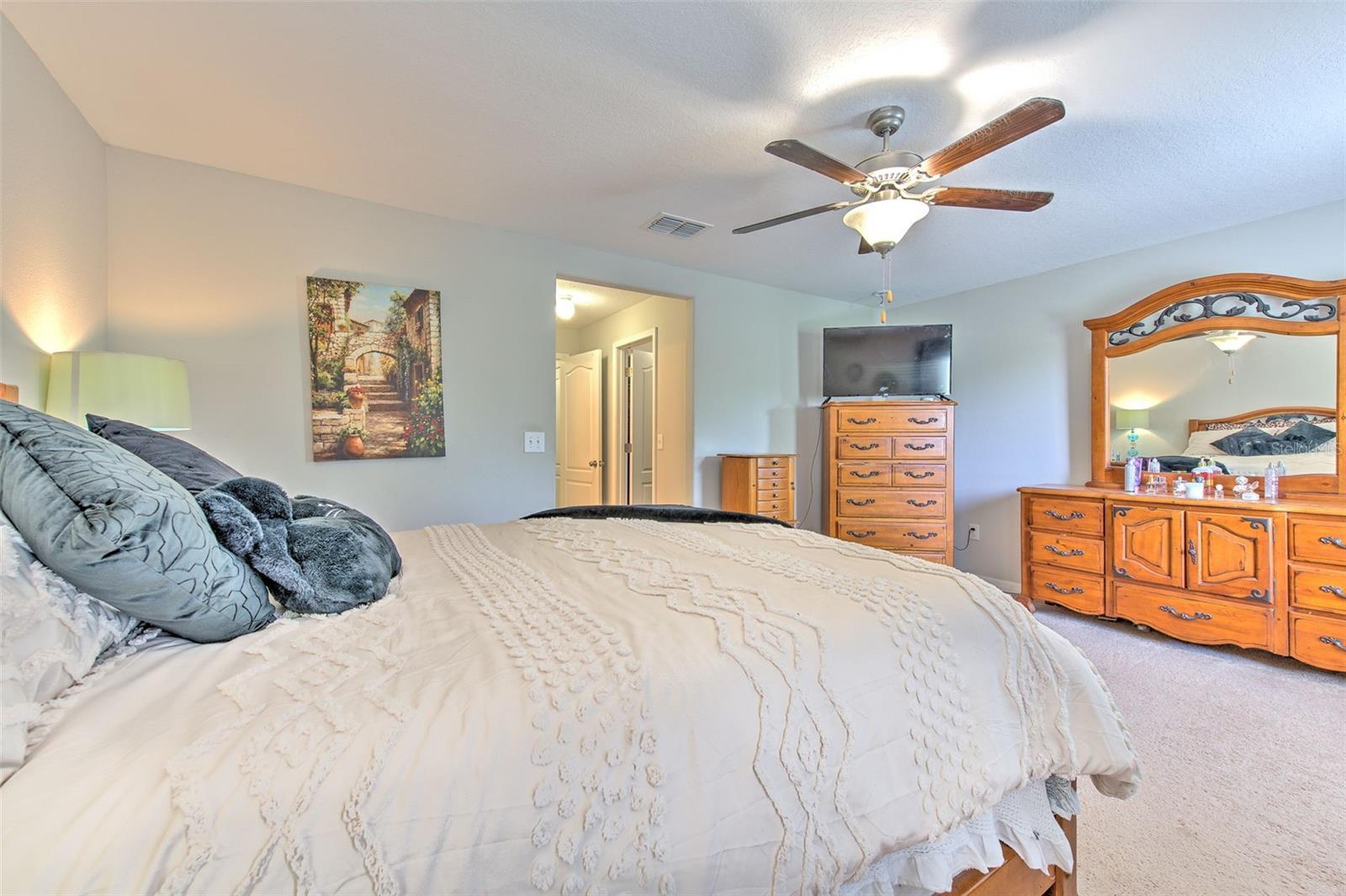 HAWKS POINT PH N TWNHMS - Residential