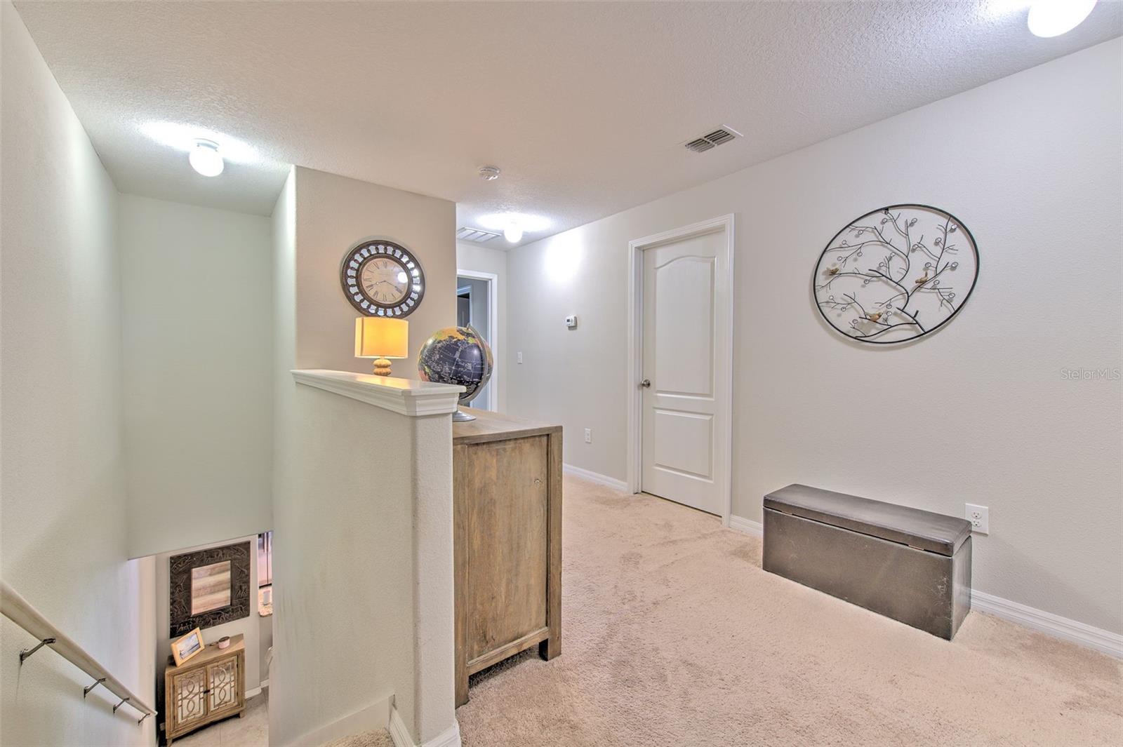 HAWKS POINT PH N TWNHMS - Residential