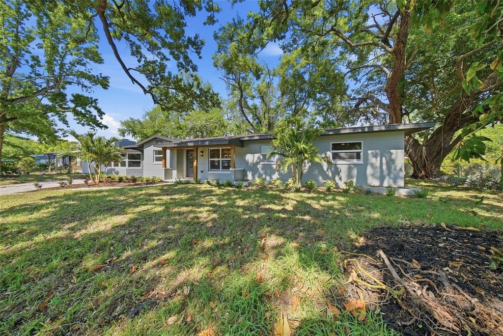 Photo of 1125 77th Street N, St Petersburg, FL 33710 (MLS # TB8487596)