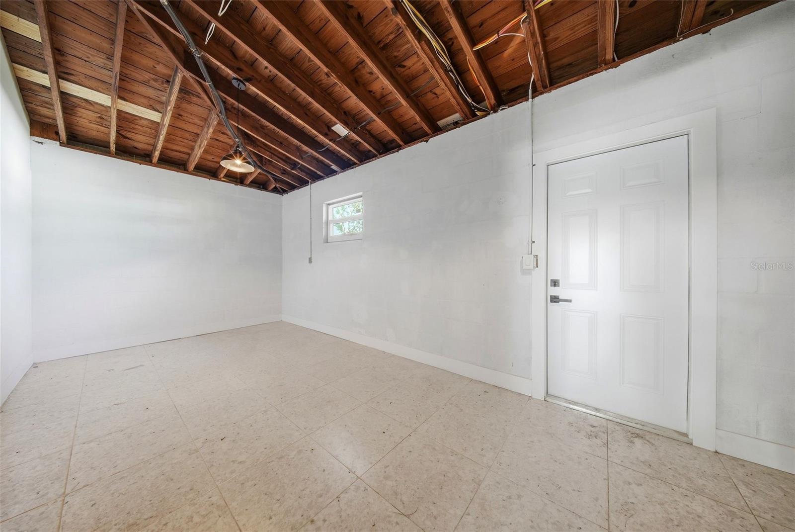 JUNGLE COUNTRY CLUB 3RD ADD - Residential