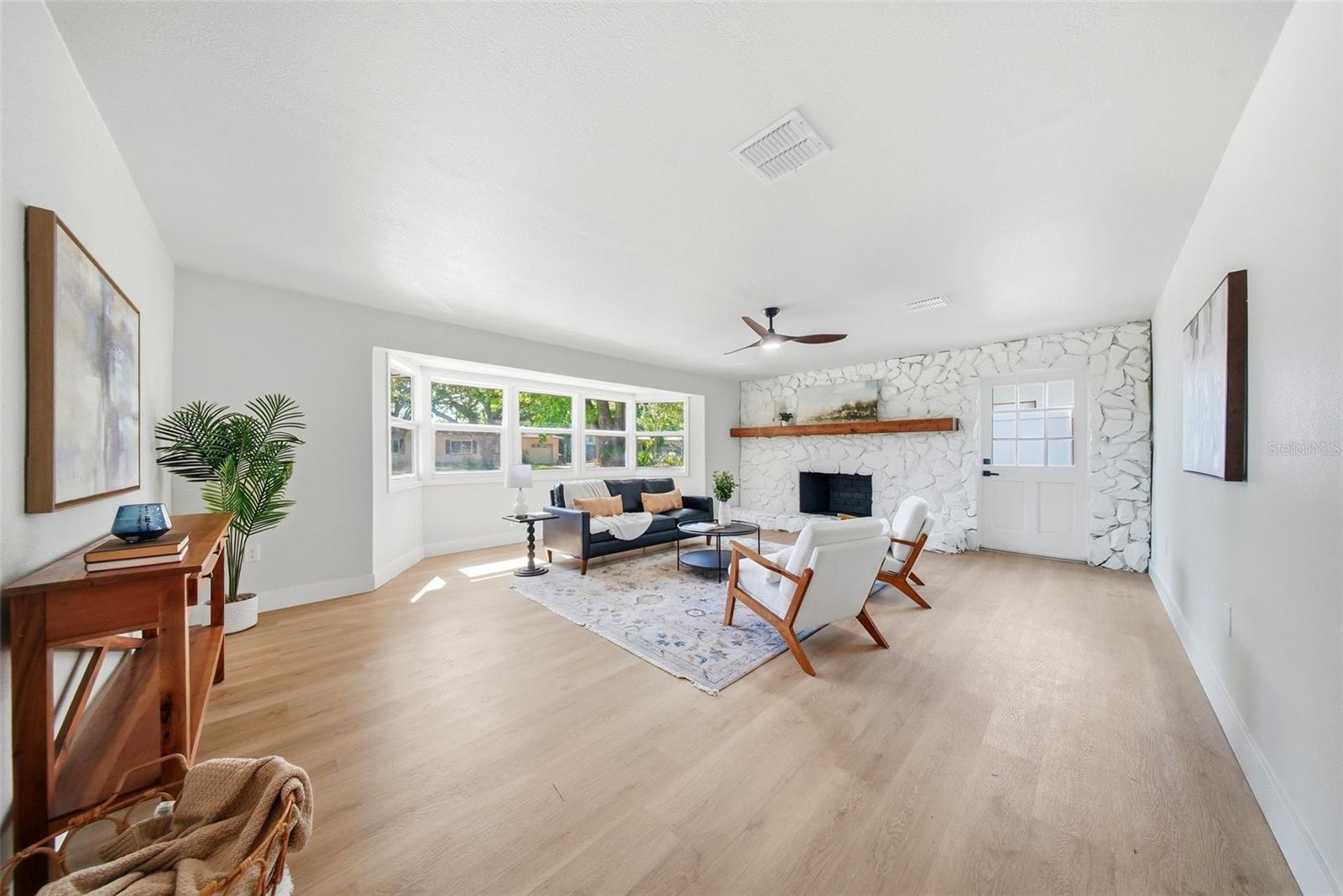 JUNGLE COUNTRY CLUB 3RD ADD - Residential