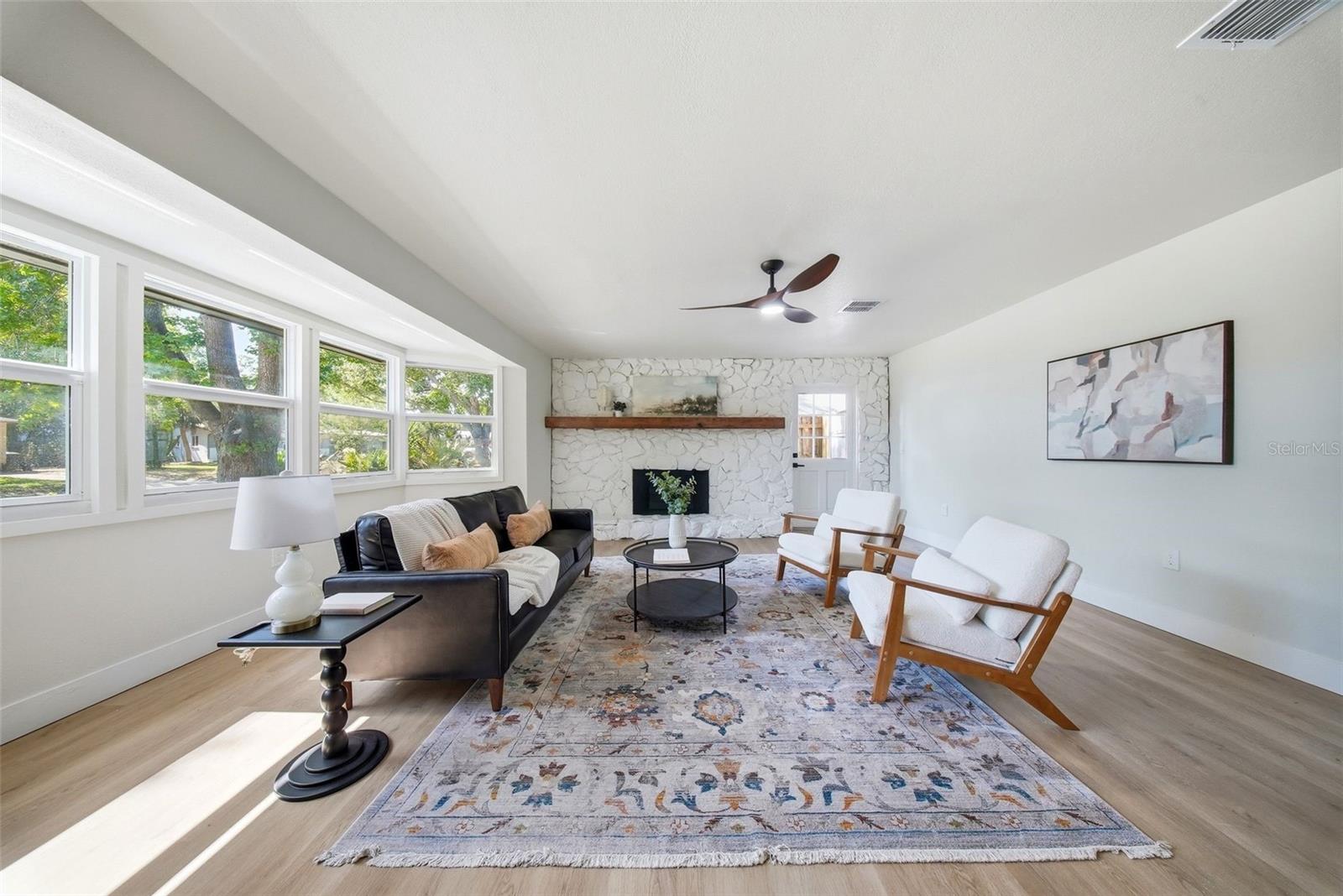 JUNGLE COUNTRY CLUB 3RD ADD - Residential