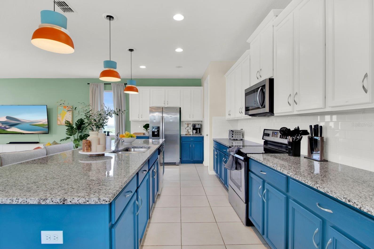 SOLARA RESIDENCE - Residential