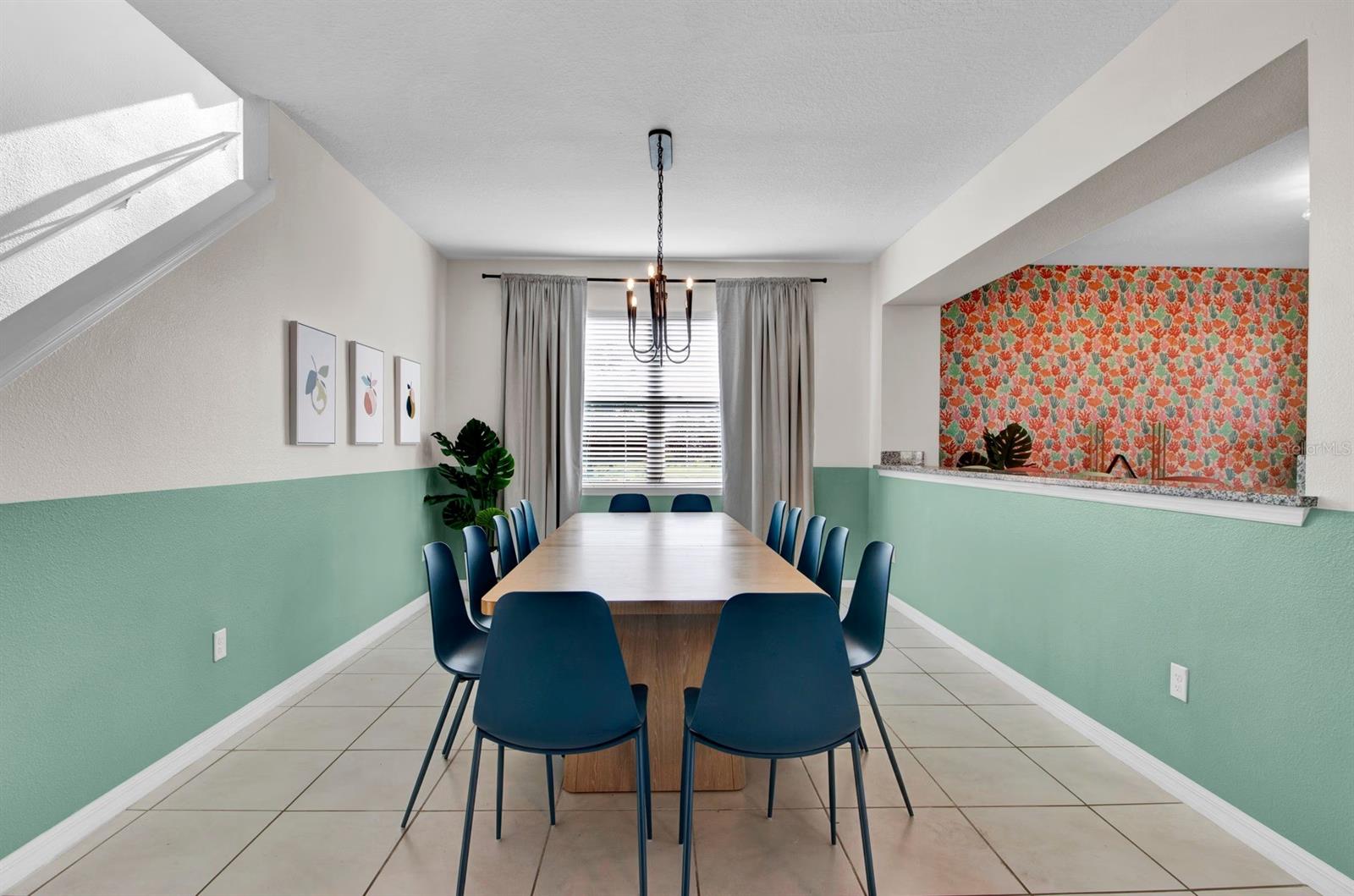 SOLARA RESIDENCE - Residential