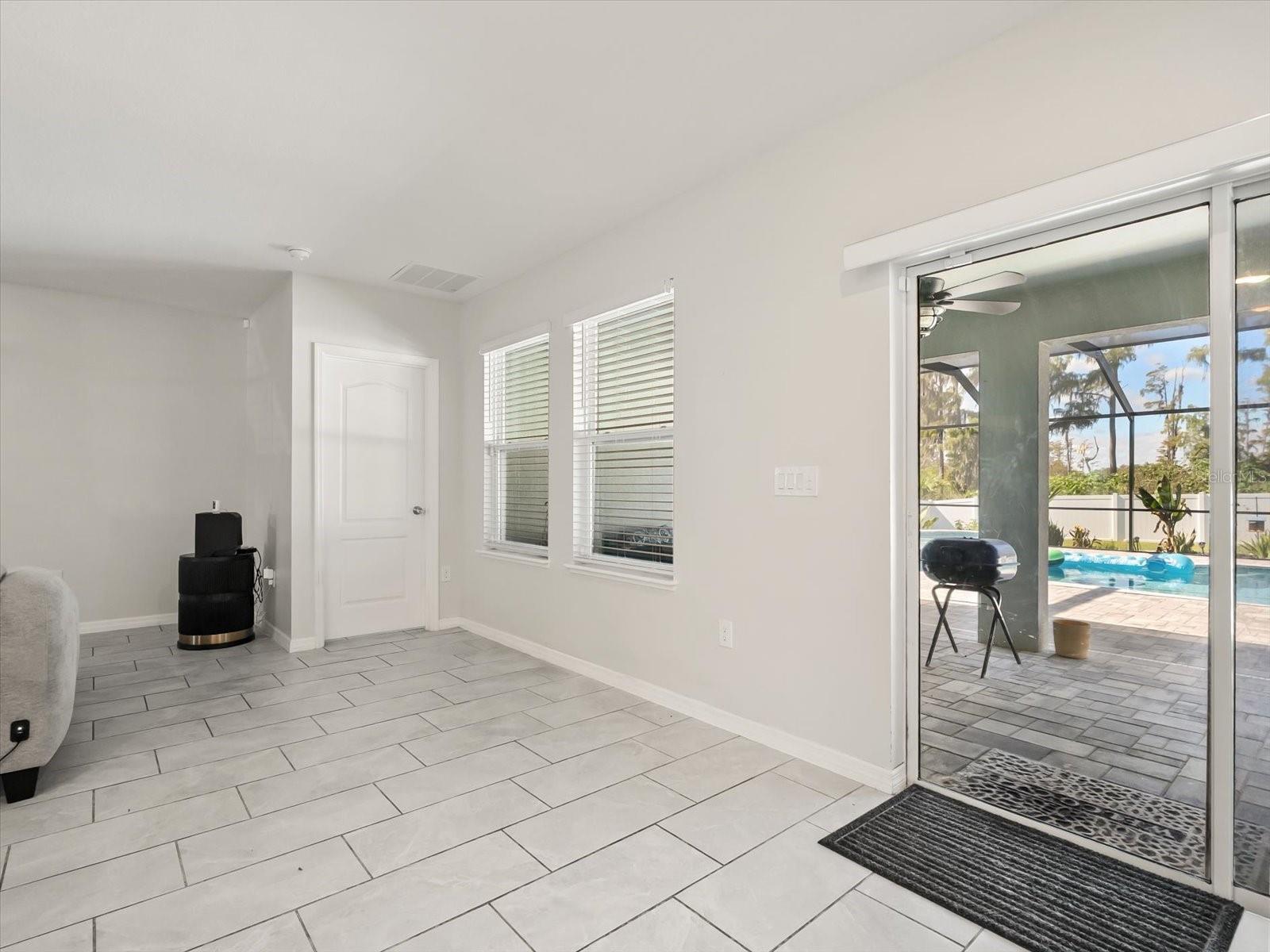 SILVER EAGLE RESERVE - Residential